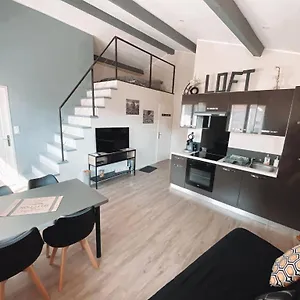 https://appartement-leffort.hotels-rhonealpes.com